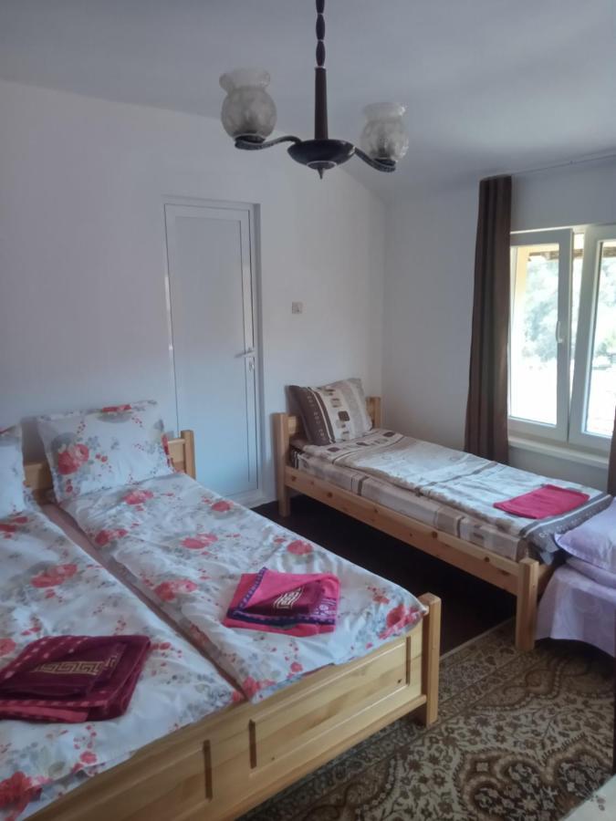 Mercury Guest House Veliko Tarnovo Buitenkant foto