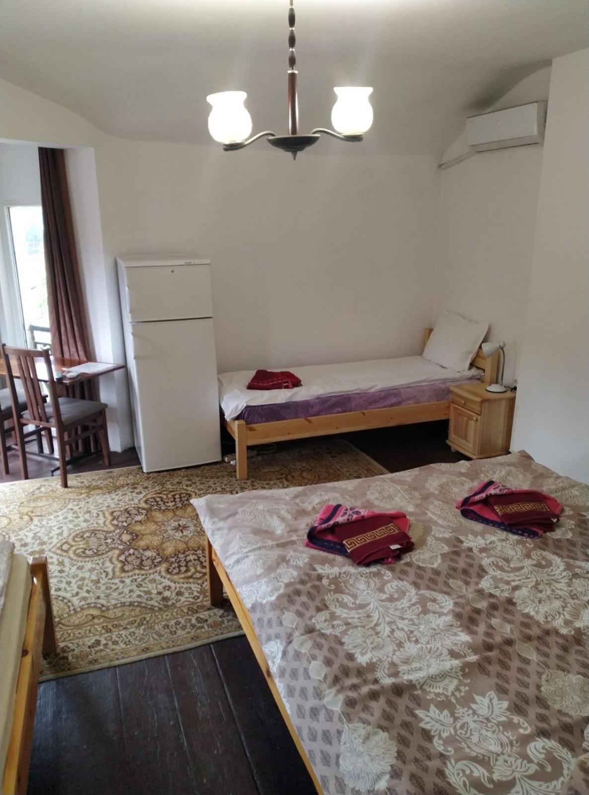 Mercury Guest House Veliko Tarnovo Buitenkant foto