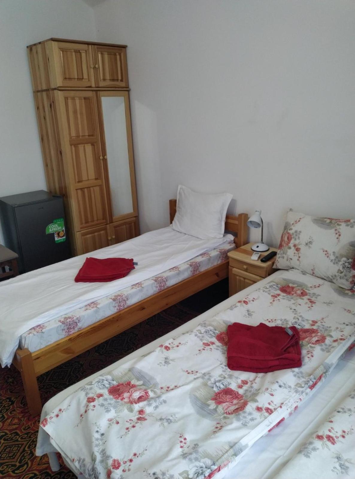 Mercury Guest House Veliko Tarnovo Buitenkant foto